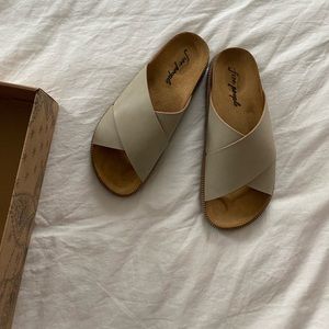 Free People sidelines sandals size 7